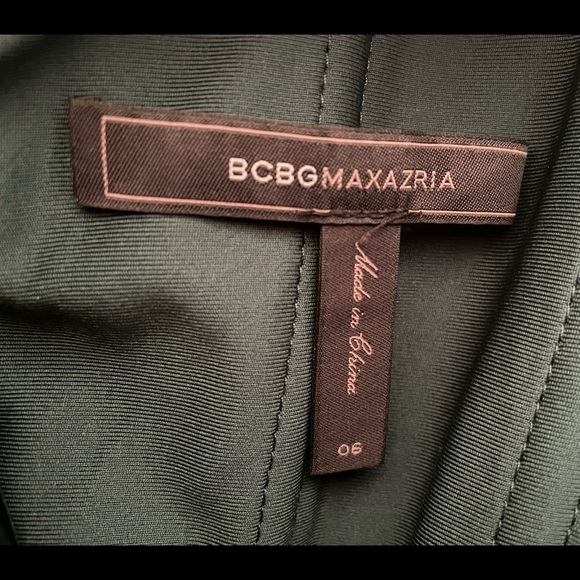 Beautiful dark green dress in excellent condition. - Picture 3 of 6